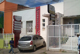 Centro odontológico e salão de beleza são arrombados na madrugada de hoje (17) em Arapiraca