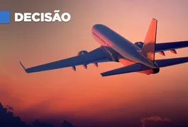 Empresas aéreas devem indenizar família impedida de embarcar em viagem, em Alagoas