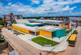 Arapiraca é destaque nacional em acesso à educação e lidera ranking em Alagoas