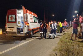 Motociclista invade a contramão e morre ao bater de frente com carro em Limoeiro de Anadia