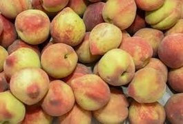 Governo federal compra R$ 4 milhões em suco de pêssego do RS