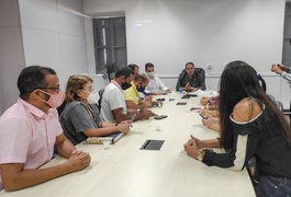 Prefeitura de Maceió mantém suspensão do 13° salário dos servidores públicos