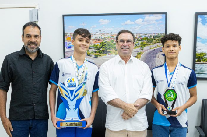 Atletas de Arapiraca vão representar Alagoas no Campeonato Brasileiro de Xadrez