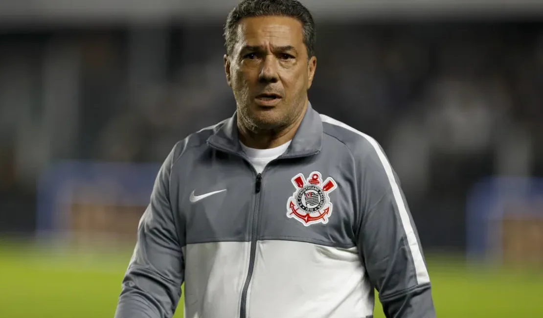 Vanderlei Luxemburgo apresenta melhora, mas permanece na UTI