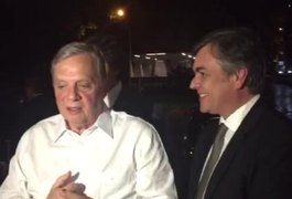 PMDB e PSDB vão 'caminhar juntos' para achar saída para o país