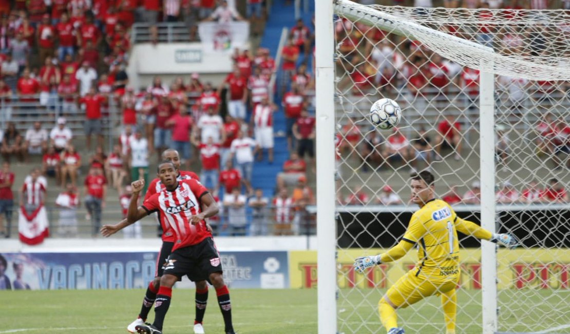 CRB e Londrina empatam e continuam luta para fugir do rebaixamento