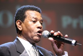 Morre o cantor Jair Rodrigues aos 75 anos