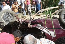 Grave acidente deixa pelo menos cinco pessoas mortas na BR-416, em Alagoas