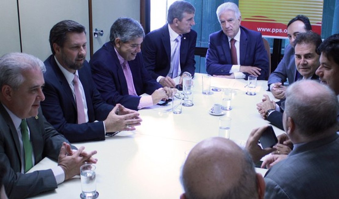 Chapa alternativa da oposição é eleita para comissão do impeachment