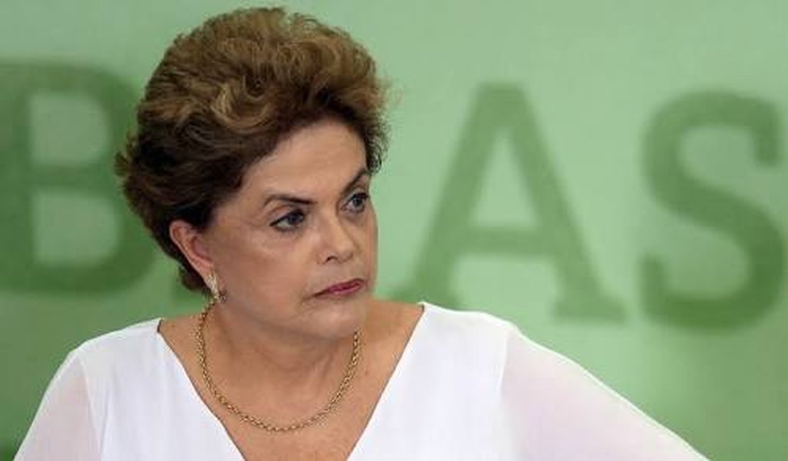 Dilma decide ir ao Senado para apresentar defesa no processo de impeachment