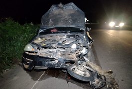 VÍDEO. Gravíssimo acidente termina com morte de motociclista próximo à entrada de Craíbas