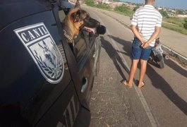 Menor de apenas 13 anos é apreendido poucos minutos após roubar moto em Arapiraca