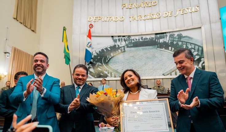 Secretária de Estado da Fazenda é homenageada pela Assembleia Legislativa