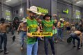 'Crossfiteiros do agro' viralizam ao treinar de chapéu, bota e fivela