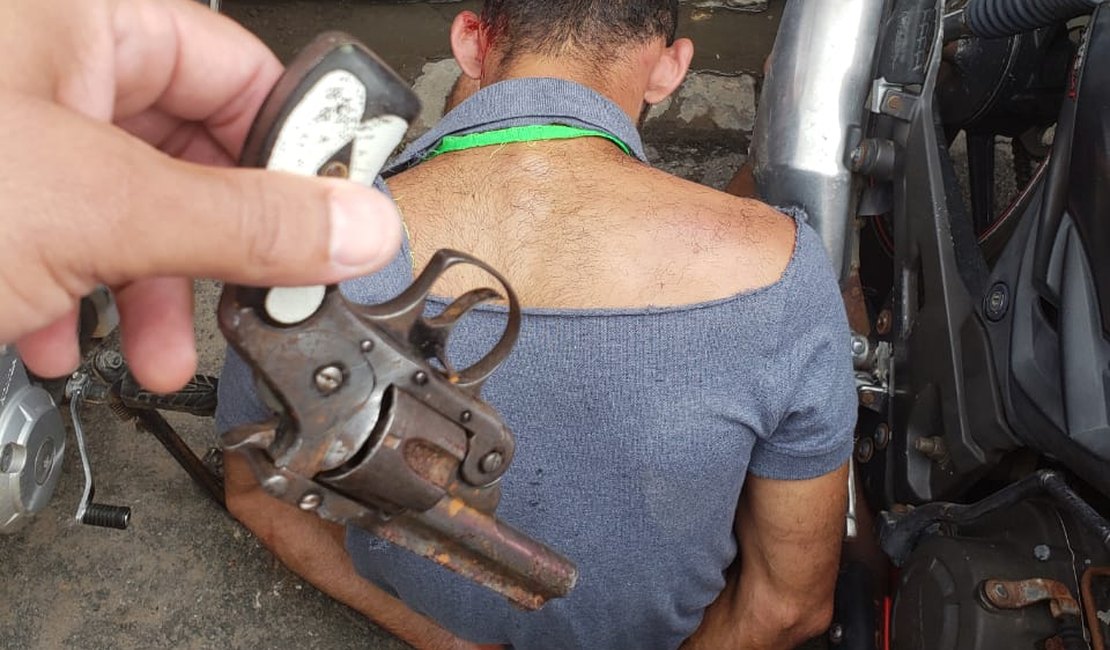 Suspeito de tentativa de assalto é detido por populares no Centro de Arapiraca
