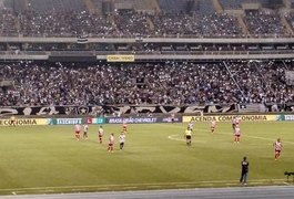 Botafogo goleia o CRB no Engenhão e garante 100% na Série B