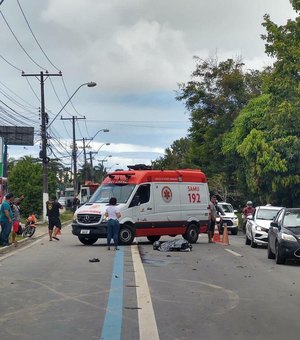 Morre a segunda vítima de colisão entre carro e motocicleta em avenida de Maceió