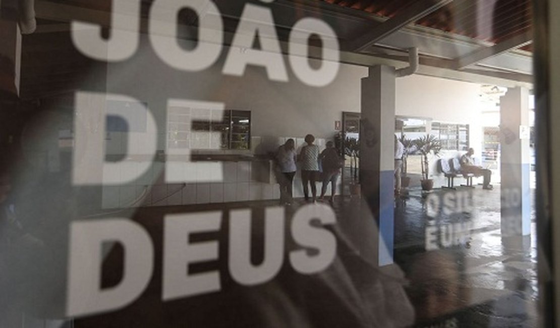 Mesmo com denúncias contra João de Deus, centro espírita mantém atendimentos