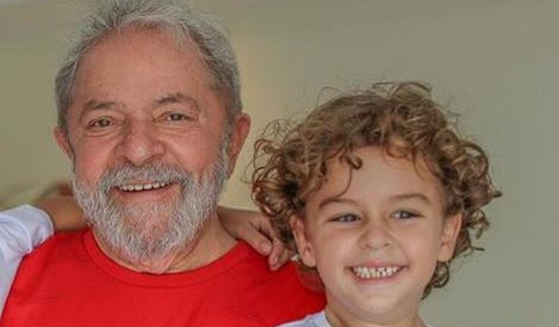 Arthur Lula, de 7 anos, neto do ex-presidente Lula, morre de meningite