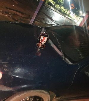 Homem com carro roubado pede ajuda à PM para chamar “Uber” e acaba preso, em Arapiraca
