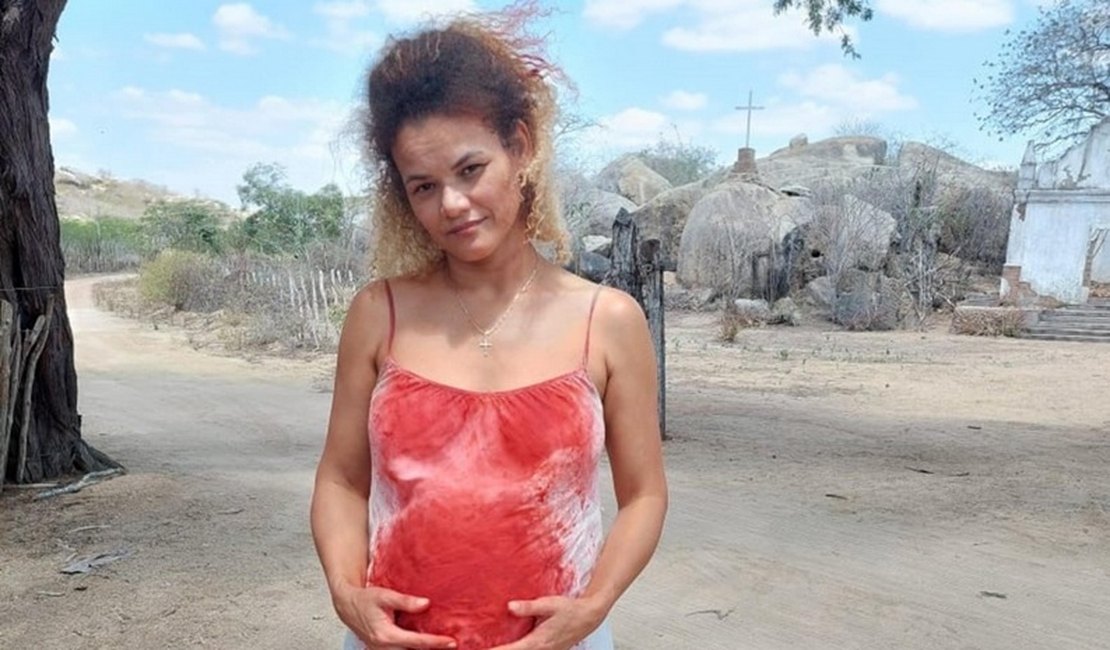 Servidora da rede estadual de Educação de Alagoas integra elenco da série 'Cangaço Novo'