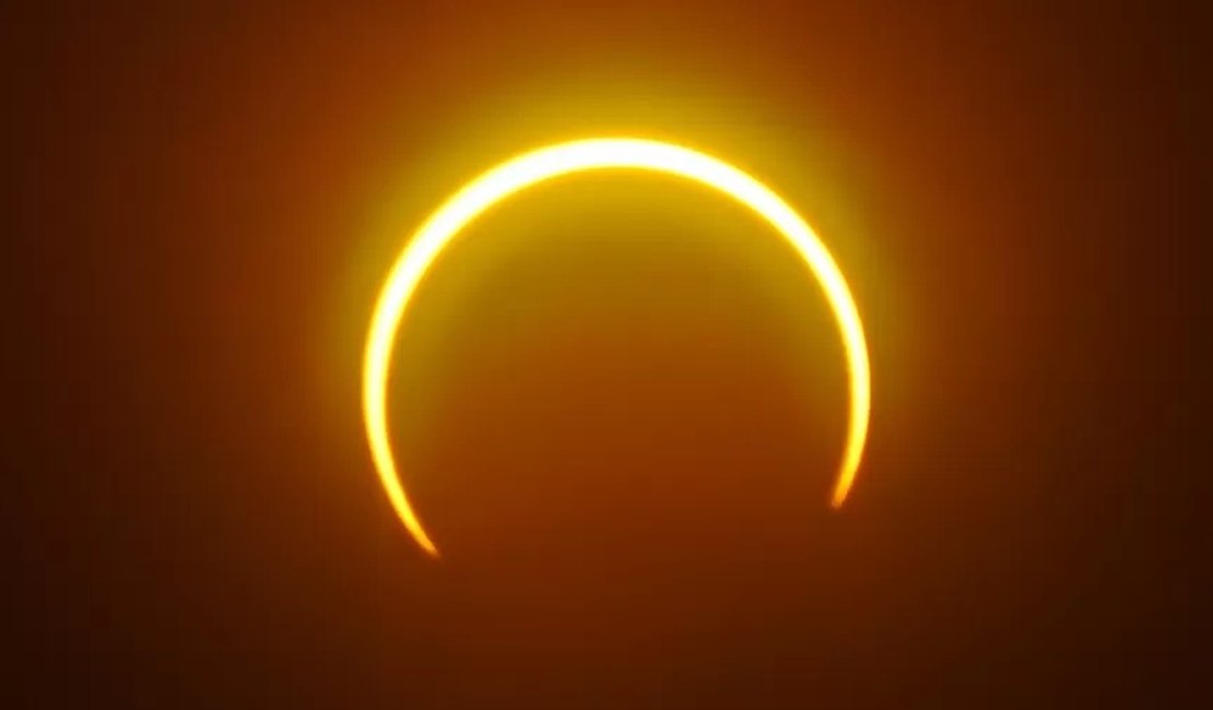 Eclipse solar 'anel de fogo' vai acontecer nesta quinta; veja como assistir