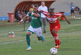 CRB é goleado por 3 a 0 pelo Goiás no Serra Dourada; veja os gols