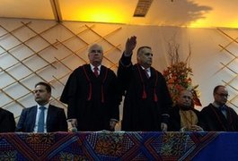 Alfredo Gaspar toma posse como procurador-geral de Justiça de AL