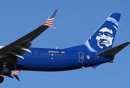 Piloto de folga tenta desligar motores de avião em voo nos EUA