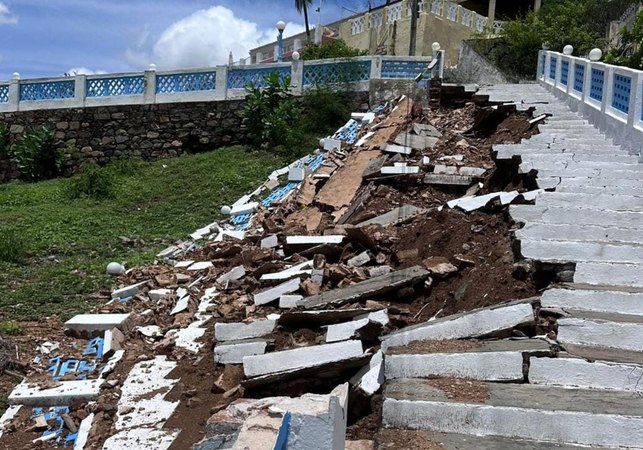 Chuva histórica em Piranhas deixou 20 desabrigados; Governo de Alagoas anuncia medidas urgentes