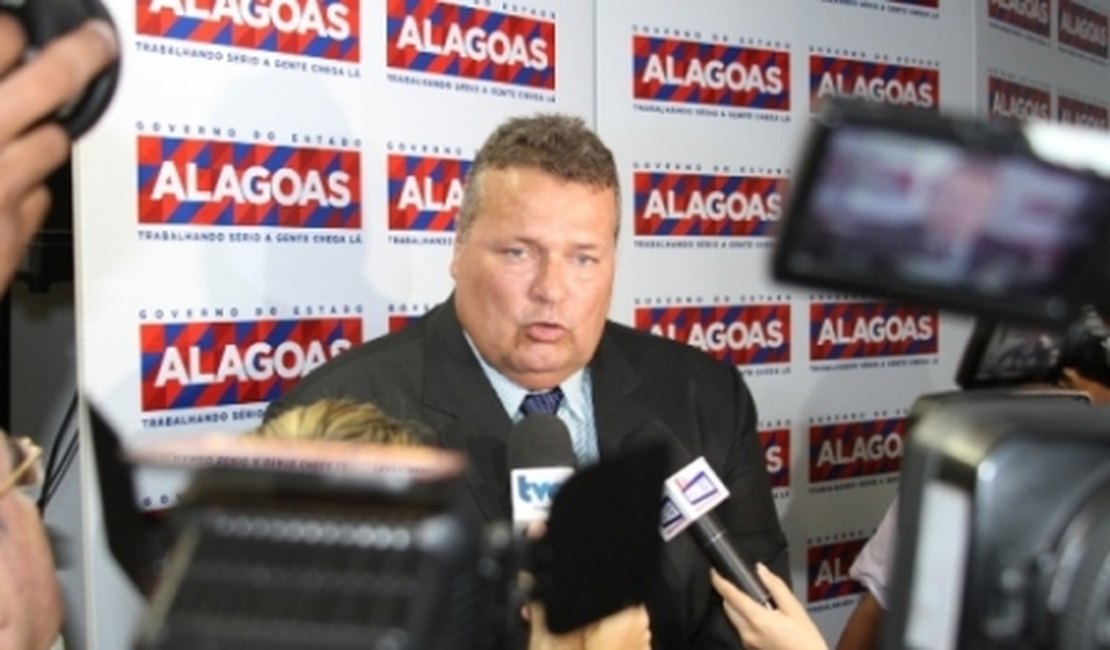 Secretário de Segurança lamenta morte de sargento assassinado em abordagem no Jacintinho