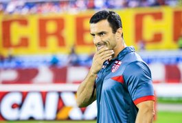 Após derrota, Júnior Rocha é o segundo técnico a deixar o CRB esse ano