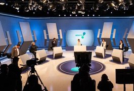 Debate em SP tem citações a cadeirada, gritaria entre candidatos e interrupções de mediadora