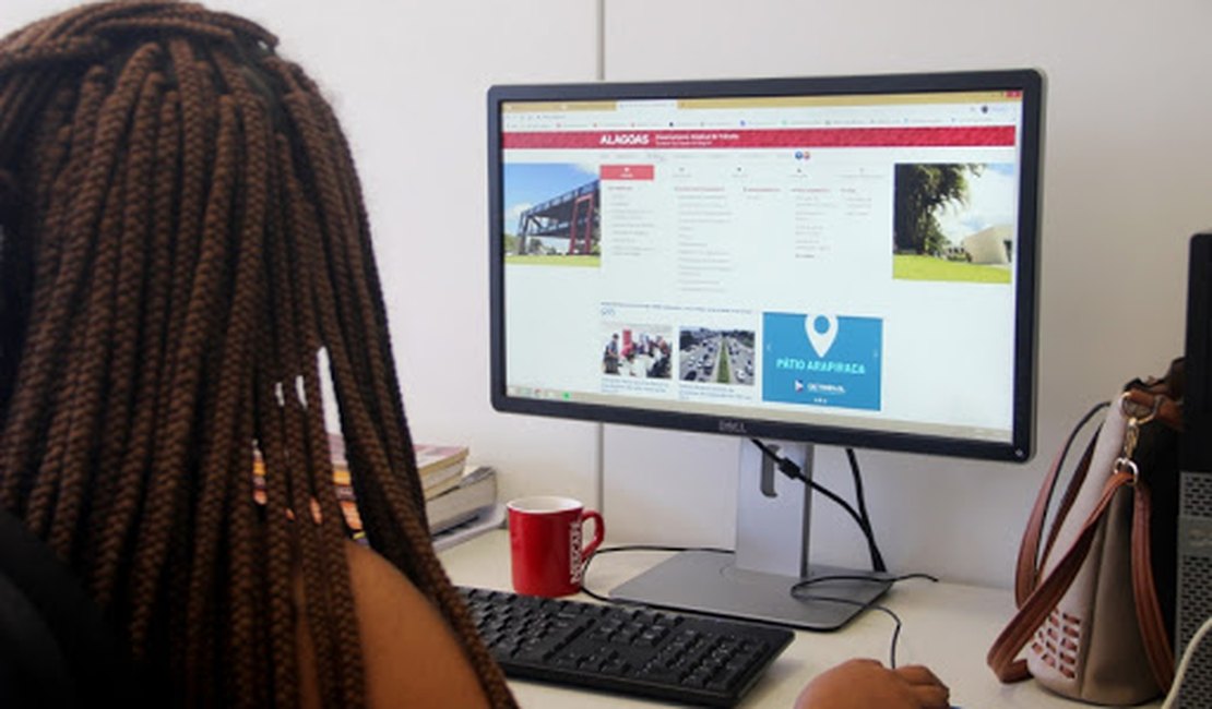 Serviço de alteração de dados da CNH passa a ser on-line em Alagoas