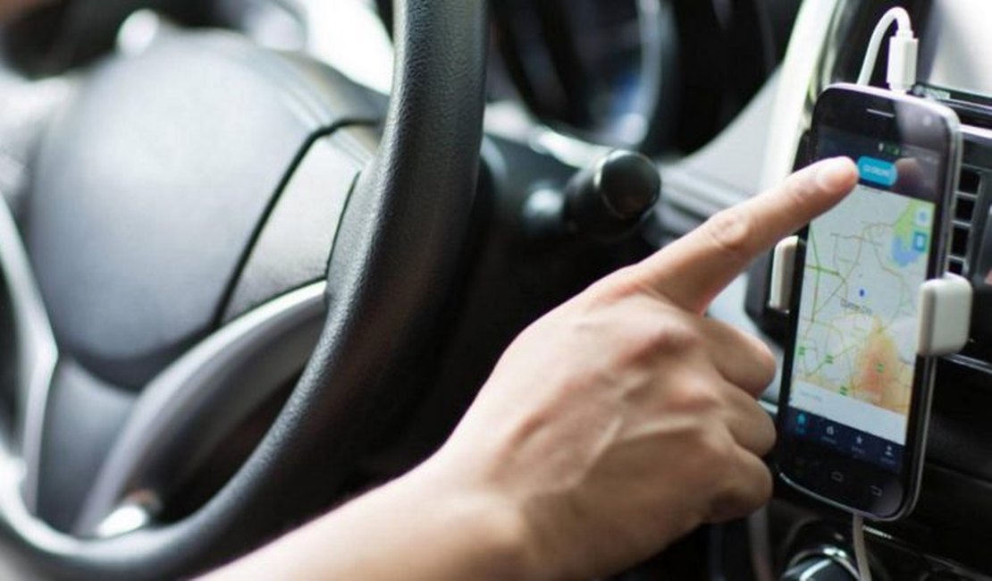 Senado aprova que botão de pânico deve ser obrigatório em carros de aplicativo