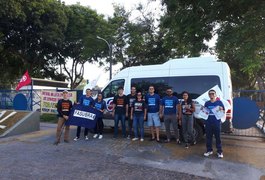 Técnicos da Ufal encerram greve com ato em frente ao campus de Maceió