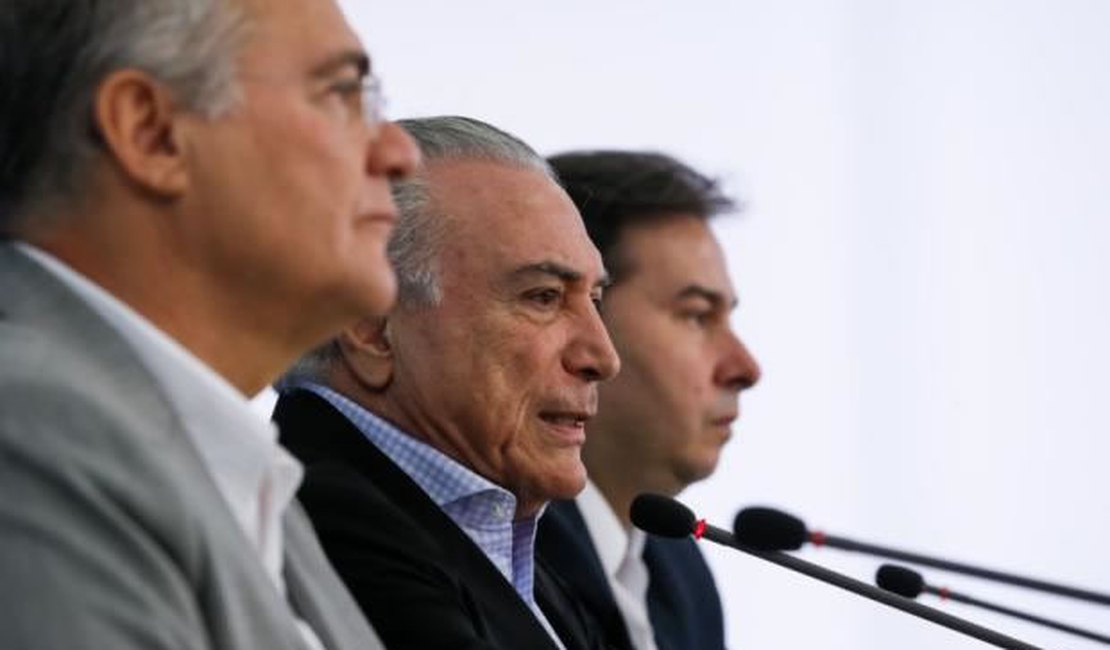 Temer anuncia acordo com Maia e Renan e barra anistia a caixa 2