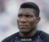 Morre 'Príncipe' Peter Rufai, goleiro da Nigéria nas Copas do Mundo de 94 e 98