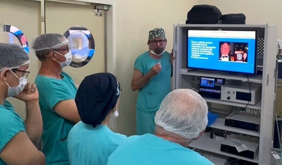 HU realiza cirurgia para correção de malformação congênita rara