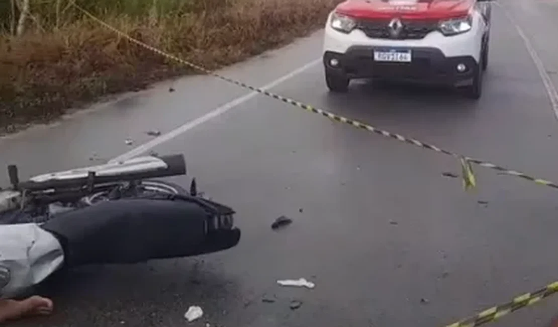 Dois jovens morrem e mulher fica ferida em grave acidente na AL-435, Passo e Matriz do ﻿Camaragibe