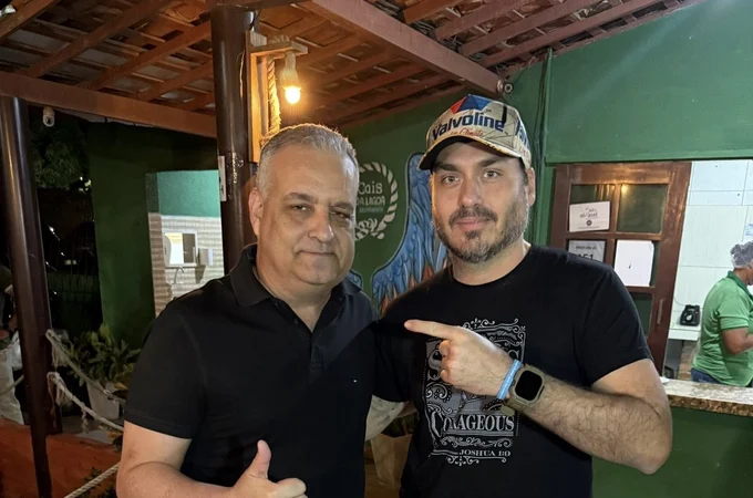 Carlos Bolsonaro afirma que legenda do PL está garantida para Alfredo Gaspar: “É prioridade para o presidente Bolsonaro”