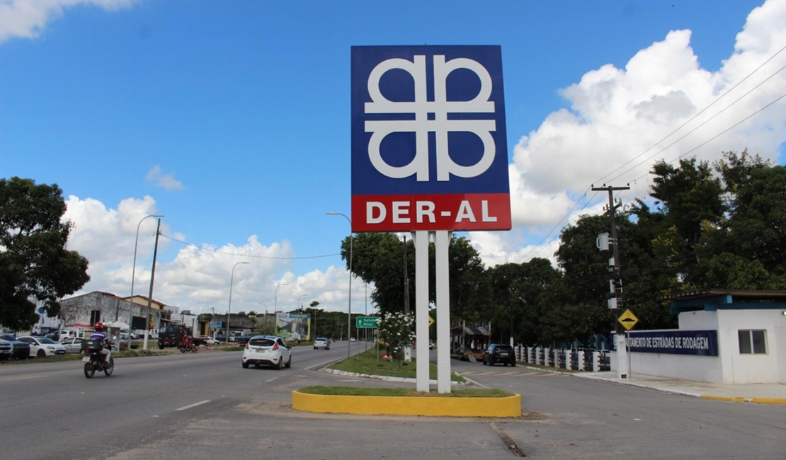 Divulgada lista final da isenção de taxa para o concurso do DER