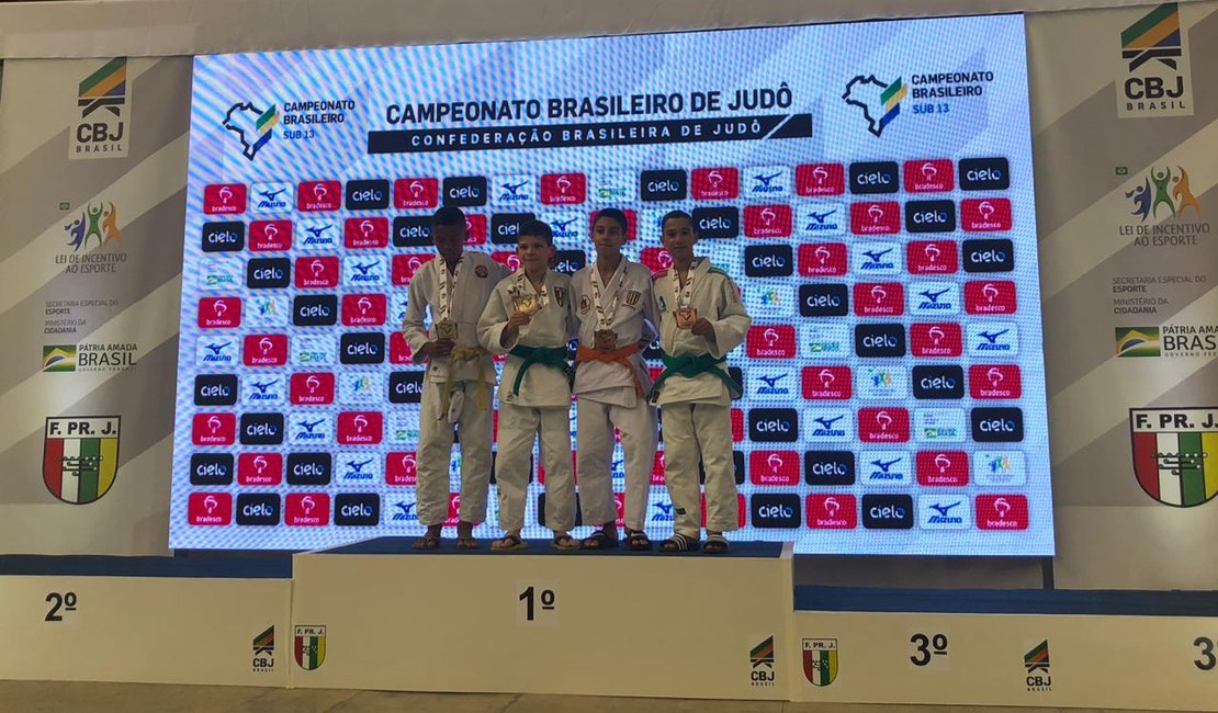 Alunos do Instituto Andrade ganham medalhas no Campeonato Nacional de Judô