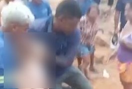 Criança morre e outra fica ferida após deslizamento de barreira em Roteiro, interior de Alagoas