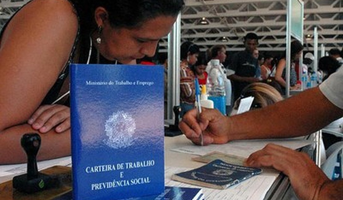 Confira 42 novas vagas de emprego disponíveis em Arapiraca