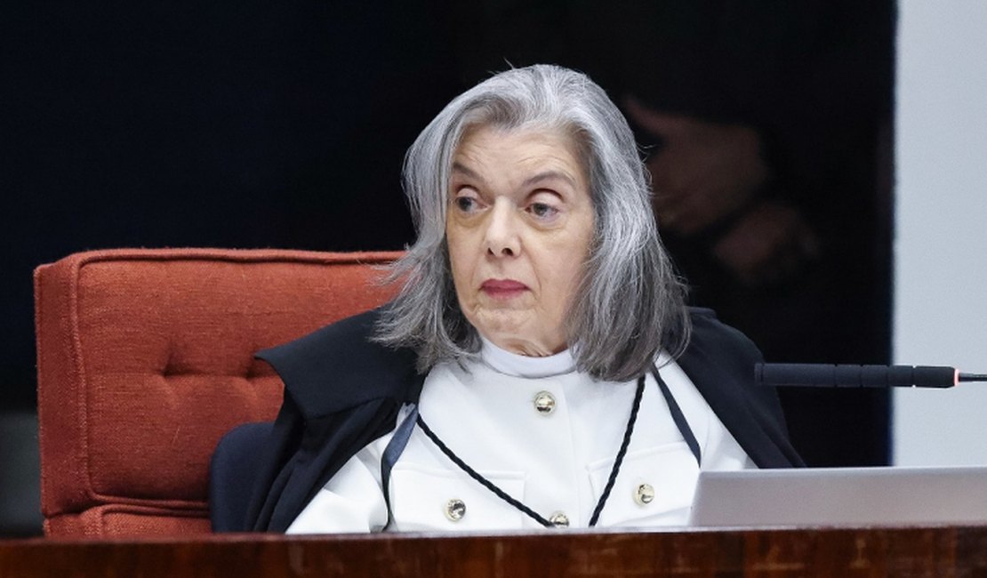 Cármen Lúcia vota para condenar Eduardo Bolsonaro por difamação contra Tábata Amaral