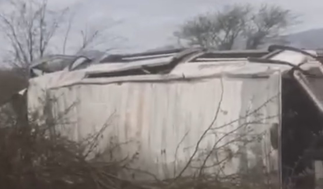 Grave acidente deixa feridos na rodovia BR-316 em Cacimbinhas