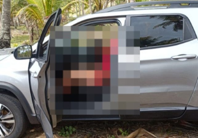 Jovem encontrado sem vida em carro no bairro Riacho Doce foi morto com tiro na cabeça