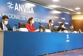 Área técnica da Anvisa recomenda aprovar uso emergencial da vacina de Oxford