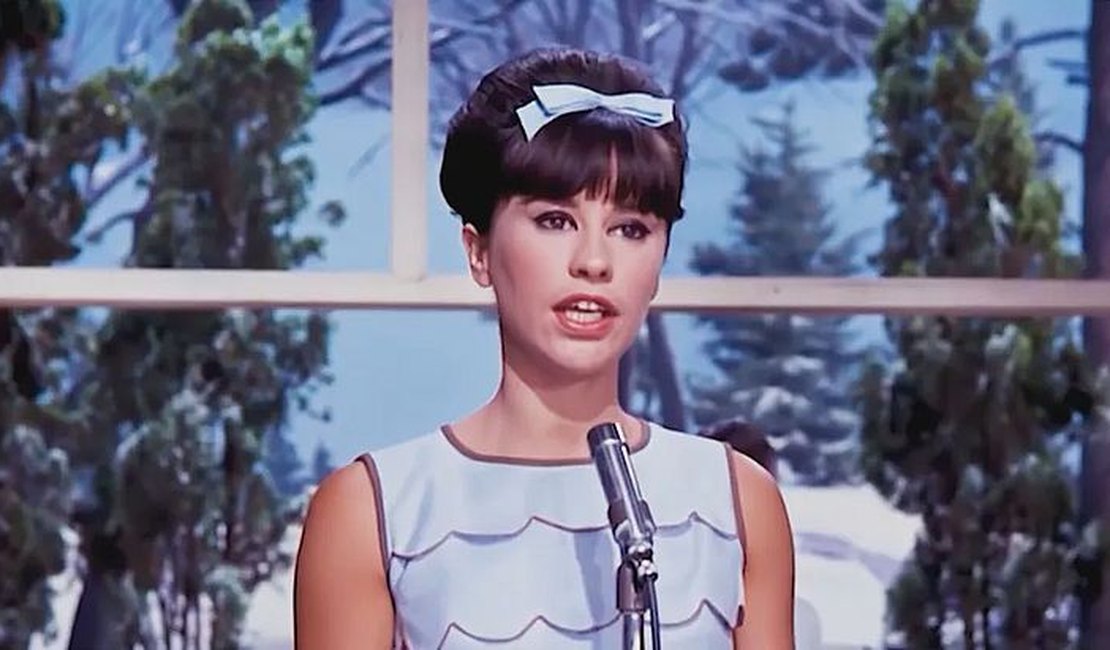 Ícone da Bossa Nova, cantora e compositora Astrud Gilberto morre aos 83 anos